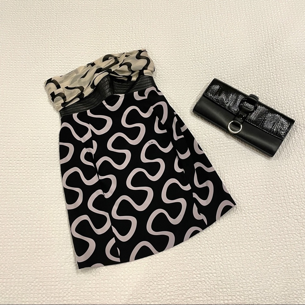 Emilio Pucci Italy Strapless Silk leather Zigzag Mini Black Dress LBD 0